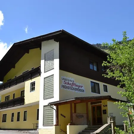 Landhaus Schafflinger Hotel
